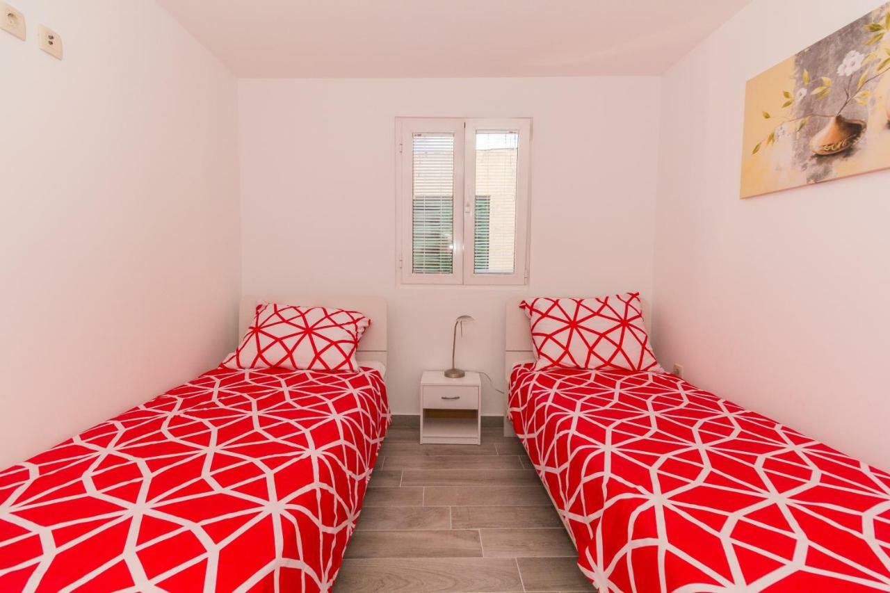 App Joly In Center Old Town Apartment Biograd Na Moru Exterior photo