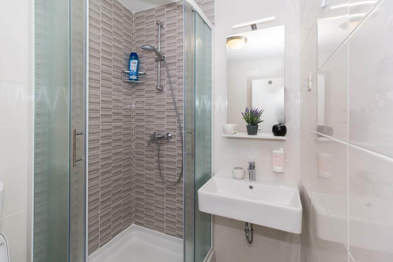 App Joly In Center Old Town Apartment Biograd Na Moru Exterior photo
